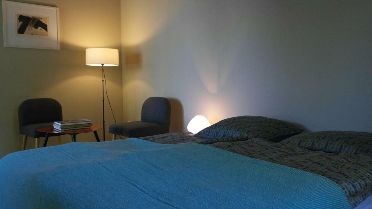 Les Foucauds Hotell Saint-Quentin-de-Caplong Exteriör bild